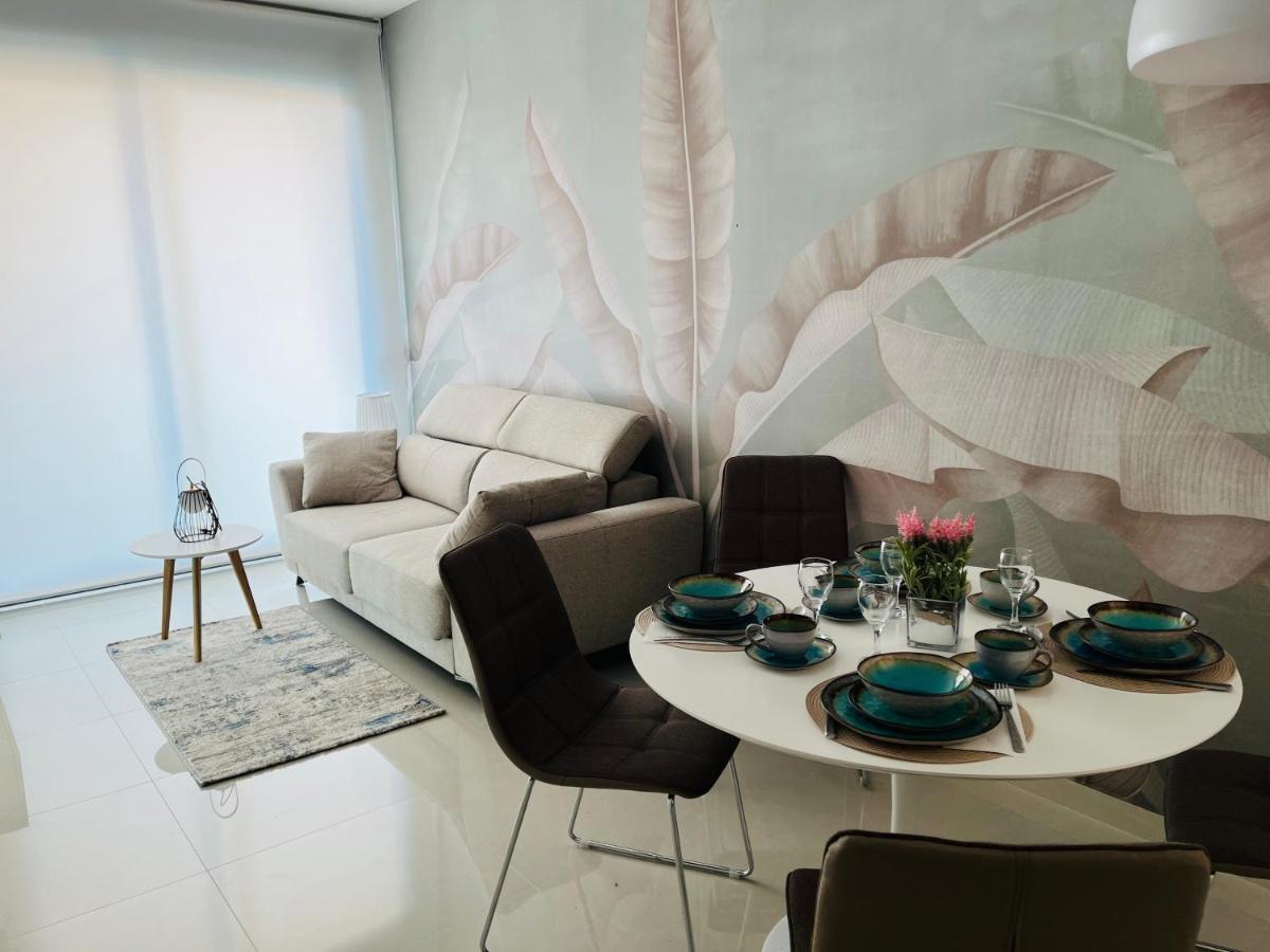 New 2022 Casanovas-Apartment Torrevieja Center Dış mekan fotoğraf